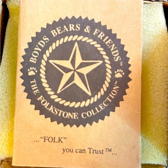 Boyds Bears the Folkstone Collection "Ernest Hemmingmoose The Hunter”    - Picture 8 of 8